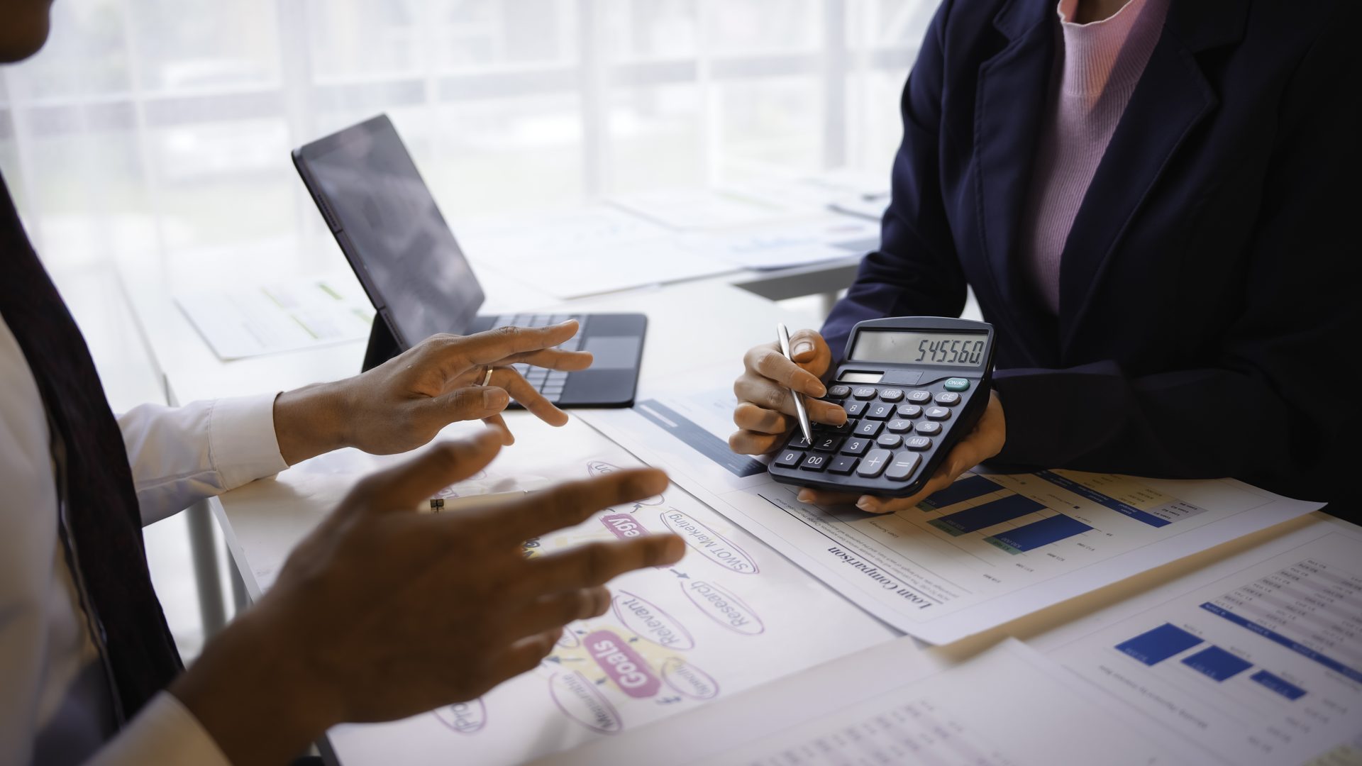 how much does a fractional coo cost uk