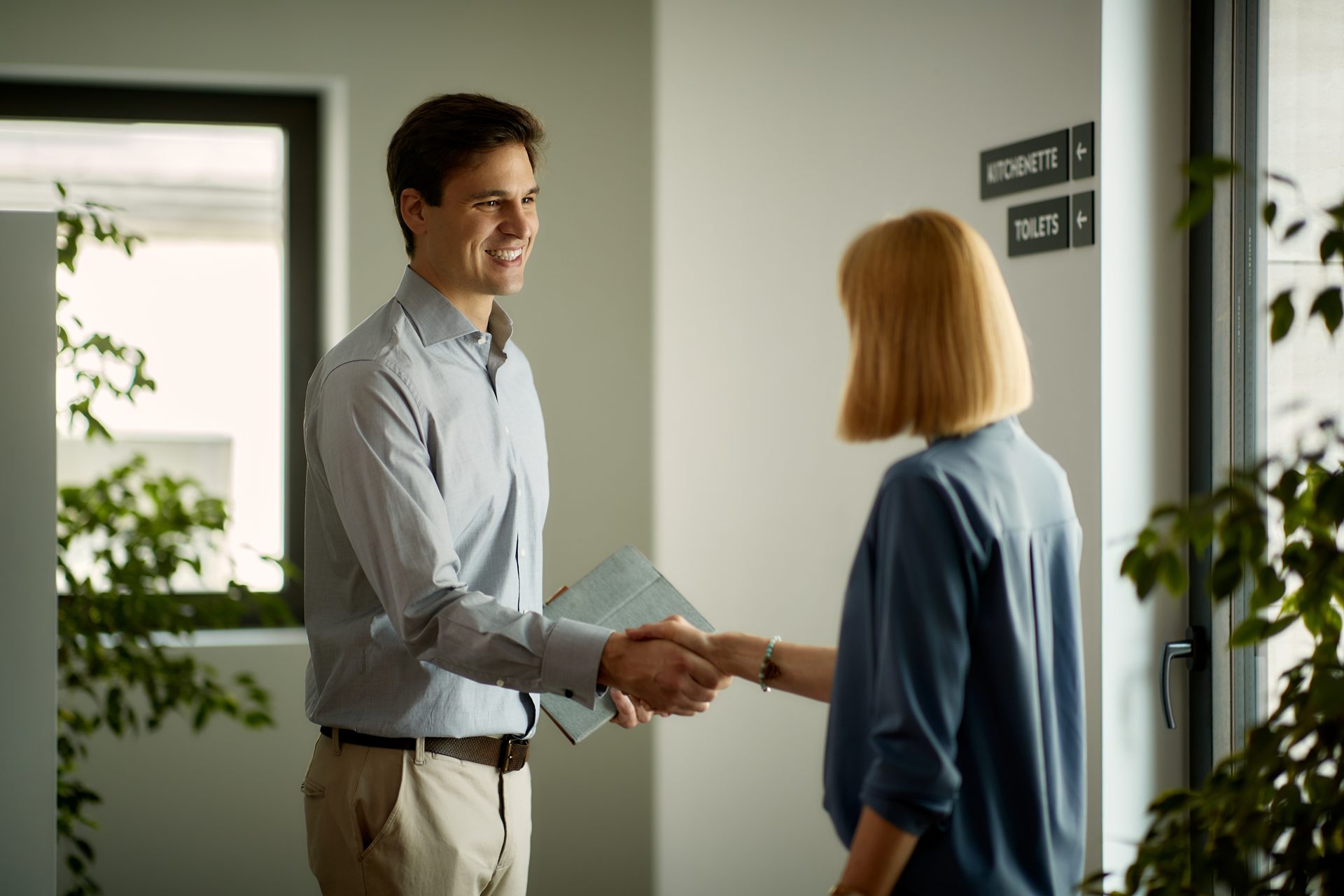 how to welcome a new client